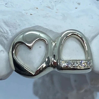 Double Window With Heart Grillz close up