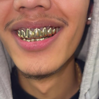 GOLD GRILLZ FULL SETS